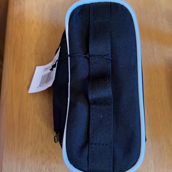 NIB GLAMGLOW bundle with Cosmetics bag - Picture 6 of 7